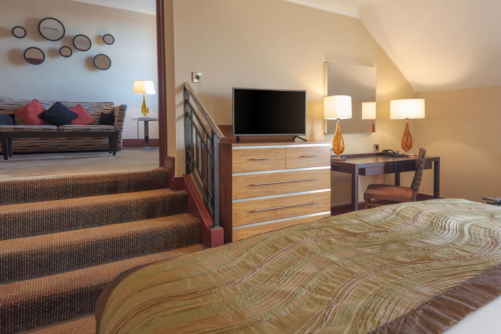 Delta Hotels by Marriott Cheltenham Chase Eksteriør bilde